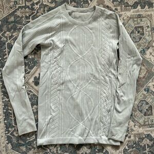 Lululemon long sleeve top